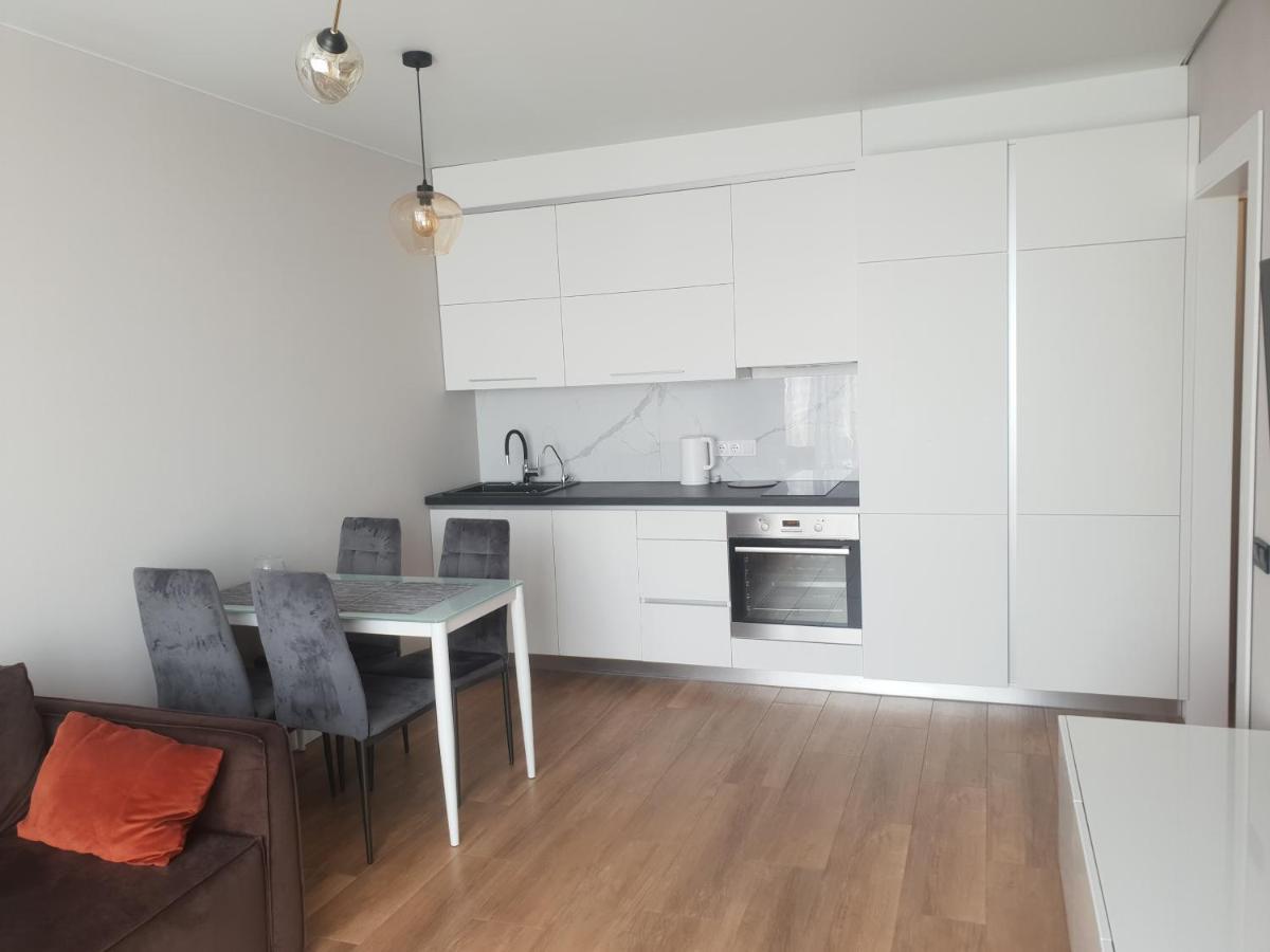 Nyvky Like Home - Fayna Town - Apt 398 Kiev Bagian luar foto