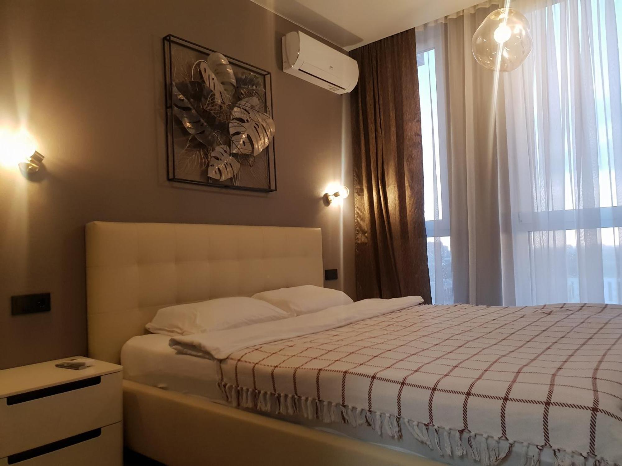 Nyvky Like Home - Fayna Town - Apt 398 Kiev Ruang foto